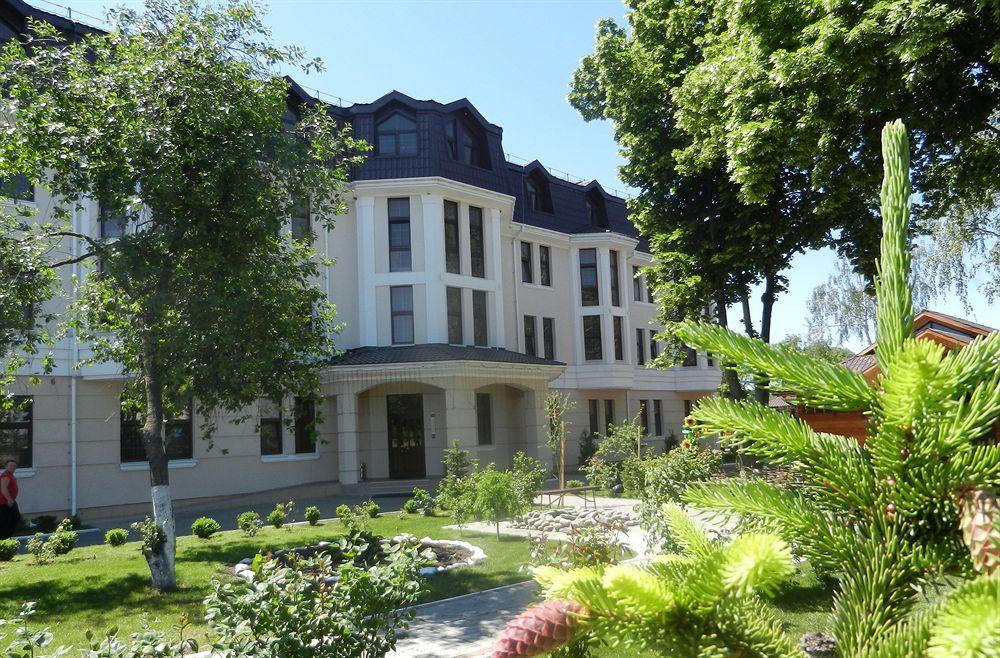 Ligena Hotel Boryspilʼ Buitenkant foto