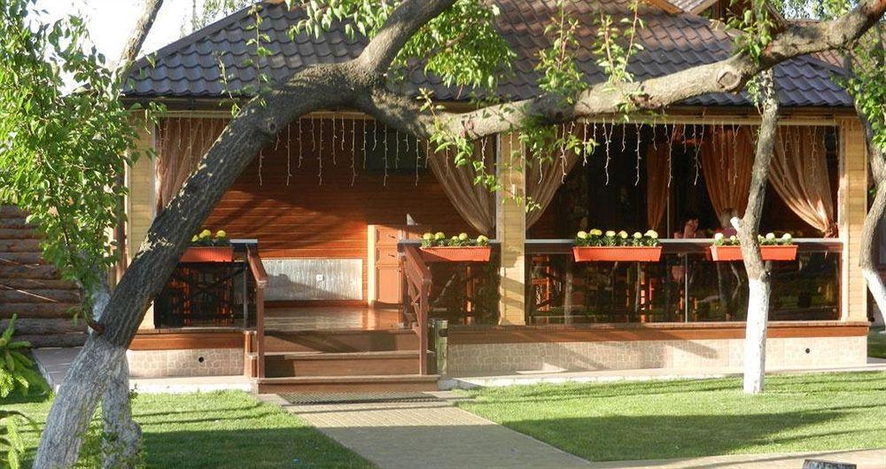 Ligena Hotel Boryspilʼ Buitenkant foto